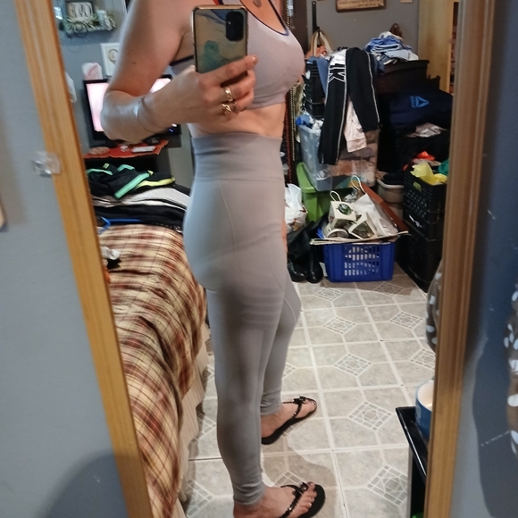 🎈PINK Active🎈BUY 1 GET 1 FREE🎈Seamless Logo Leggings Sz S - Picture 4 of 15